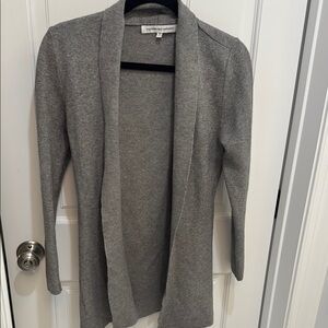 cupcakes & cashmere Gray Open Cardigan